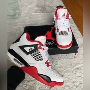 Size 5Y- Fire Red 4 (2020)